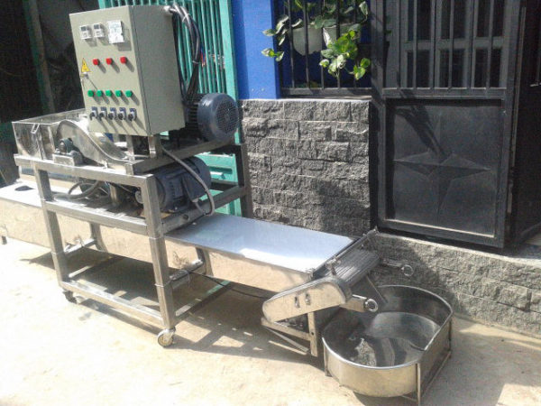 Fresh rice noodle making machine 70kg/h