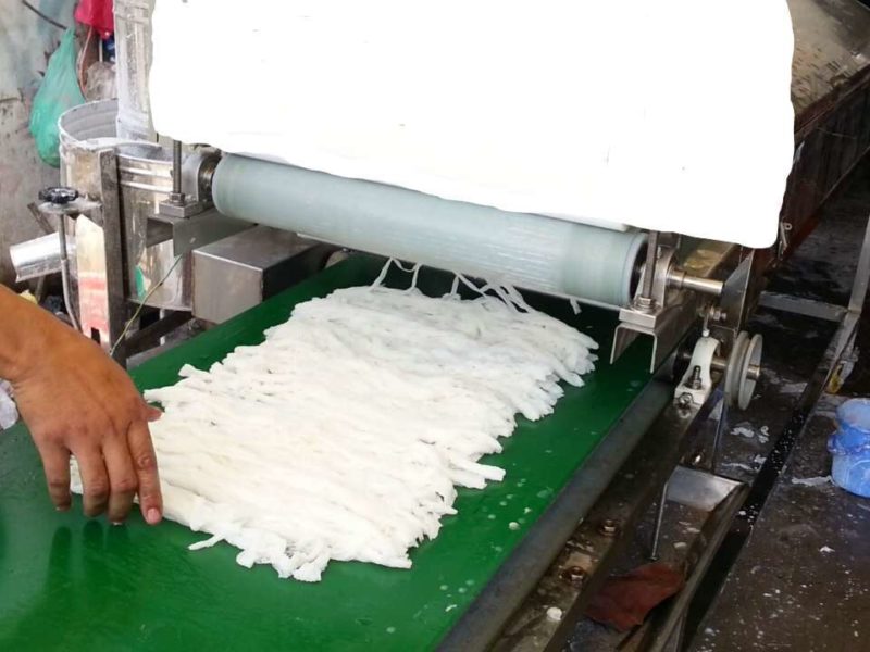 Mini fresh rice noodle machine 50kg/h for restaurant type